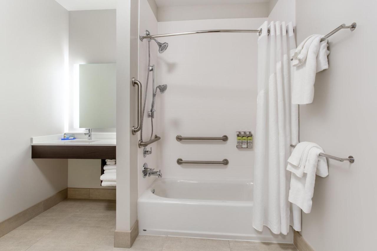 Holiday Inn Express & Suites - Ottawa By Ihg Esterno foto