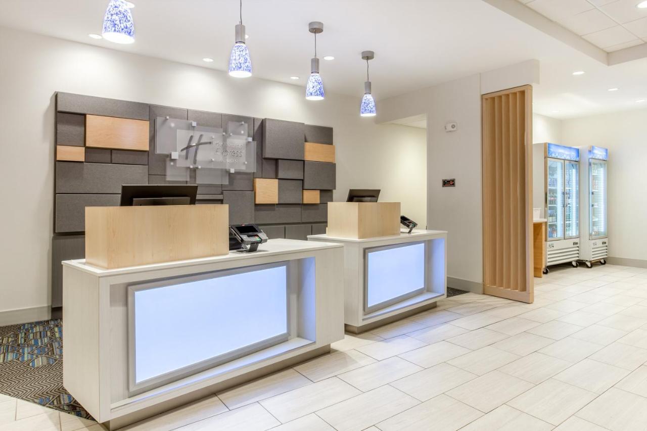 Holiday Inn Express & Suites - Ottawa By Ihg Esterno foto